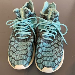 Adidas Tubulars Size 11